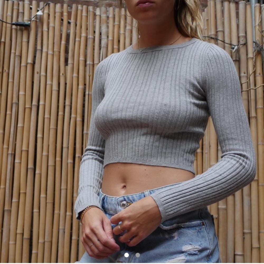 Grey soft ribbed cropped sweater long sleeve